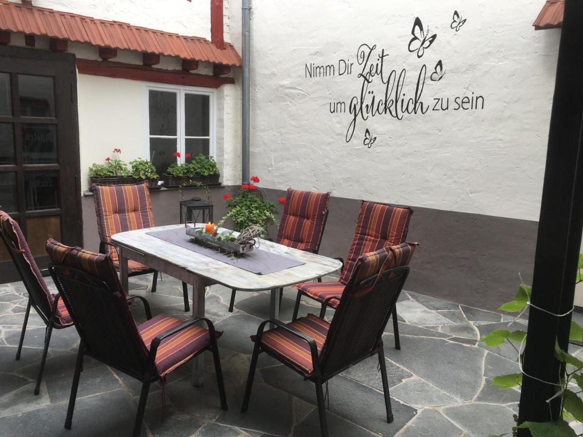 Kylltal Apartment *